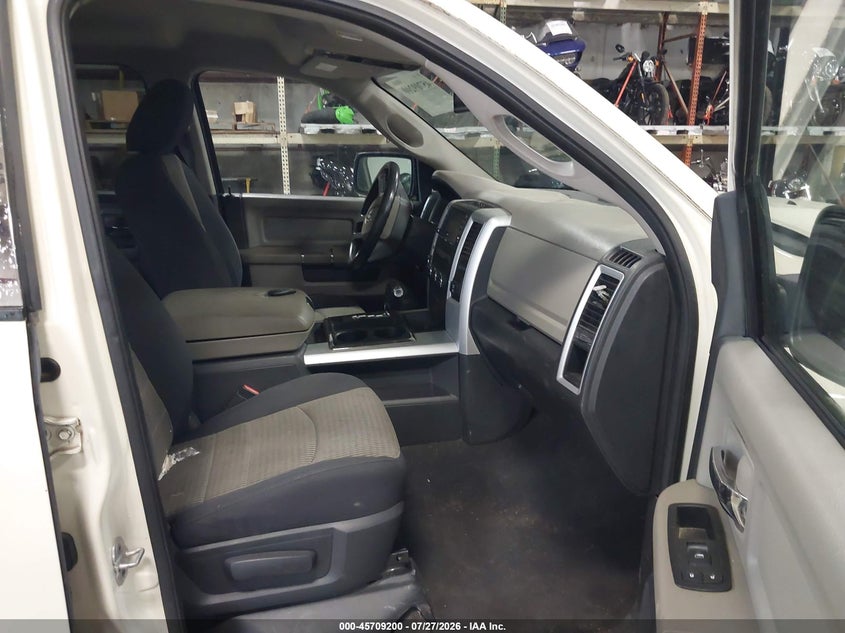 2010 DODGE RAM TRUCK 5.7L V-8 VVT, 390HP
