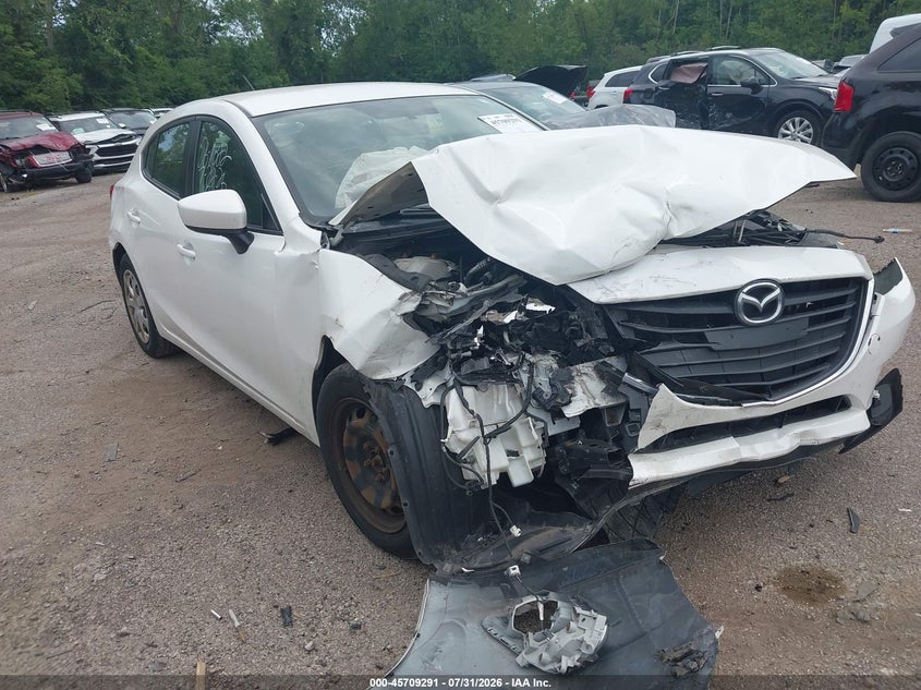 Vin: 3mzbm1j72gm271385, lot: 46207947, mazda mazda3 i sport 2016 img_1