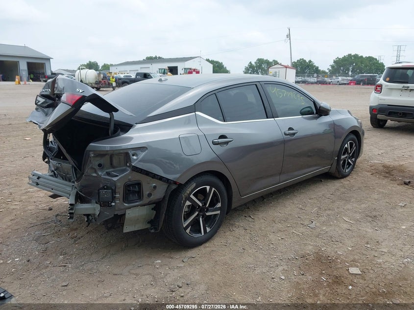 2024 NISSAN SENTRA auction photo 4