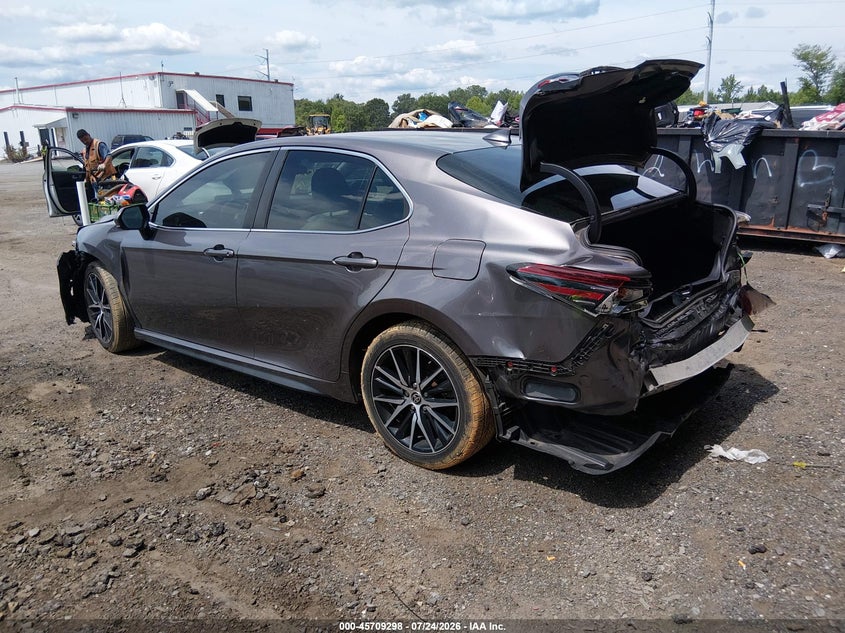 TOYOTA CAMRY - zdjęcie 3