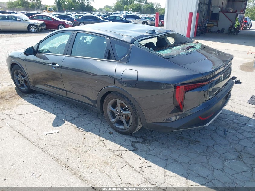 Vin: 3kpft4de1se002171, lot: 46207964, kia k4 lxs 20253