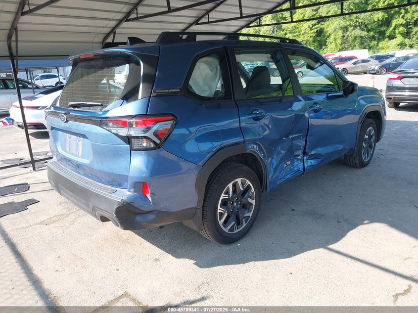 2025 SUBARU FORESTER auction photo 4