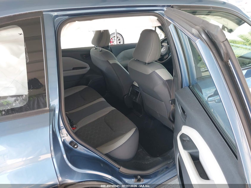 2025 SUBARU FORESTER auction photo 8
