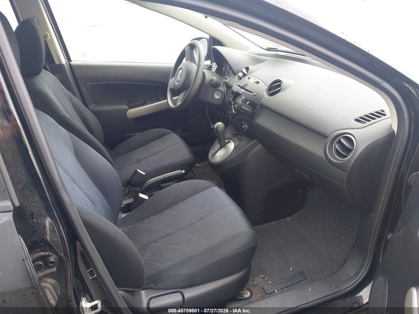 2013 MAZDA MAZDA2 auction photo 5