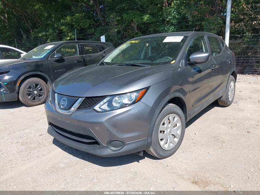 Vin: jn1bj1cr7kw330484, lot: 46208282, nissan rogue sport s 20192