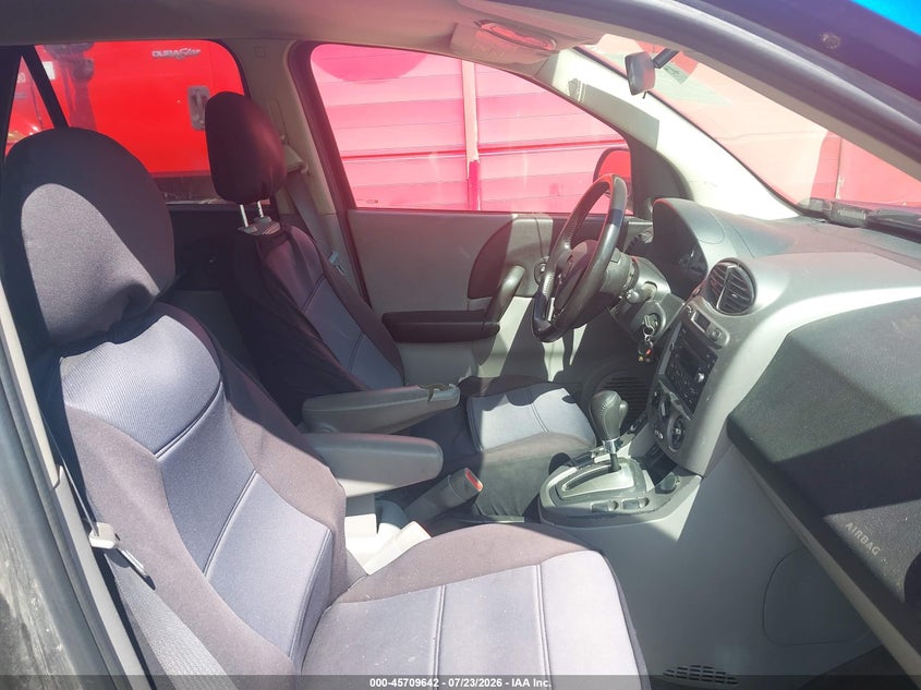 2005 SATURN VUE auction photo 5