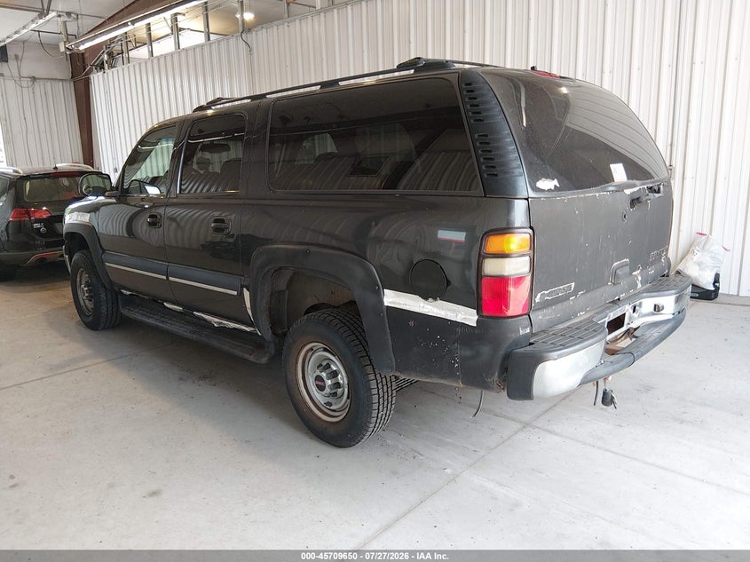2003 CHEVROLET SUBURBAN 2500 auction photo 3