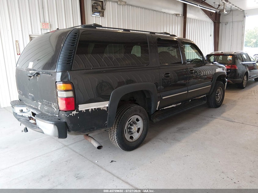 2003 CHEVROLET SUBURBAN 2500 auction photo 4