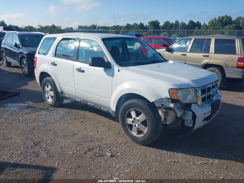 Vin: 1fmcu0c70ckb93989, lot: 46208317, ford escape xls 2012 img_1