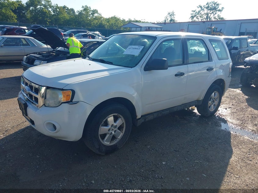 Vin: 1fmcu0c70ckb93989, lot: 46208317, ford escape xls 20122