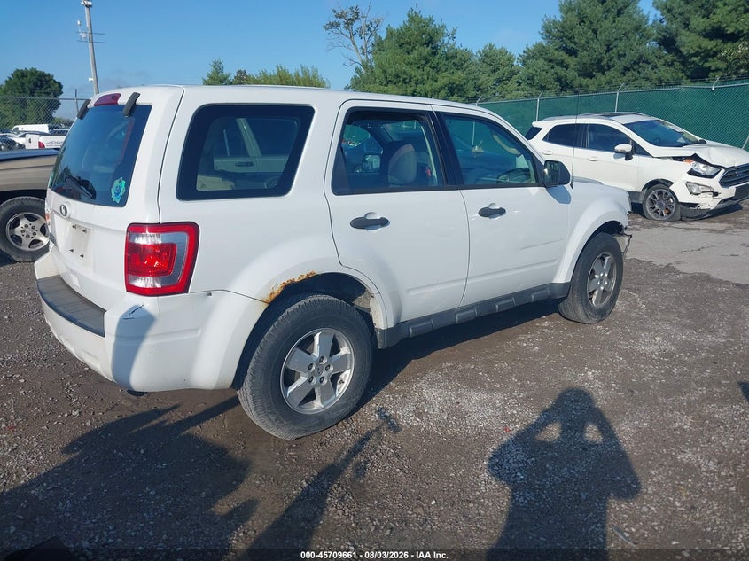 Vin: 1fmcu0c70ckb93989, lot: 46208317, ford escape xls 20124