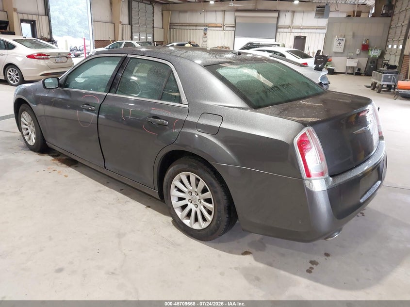Vin: 2c3ccaagxdh614033, lot: 46208324, chrysler 300 motown 20133