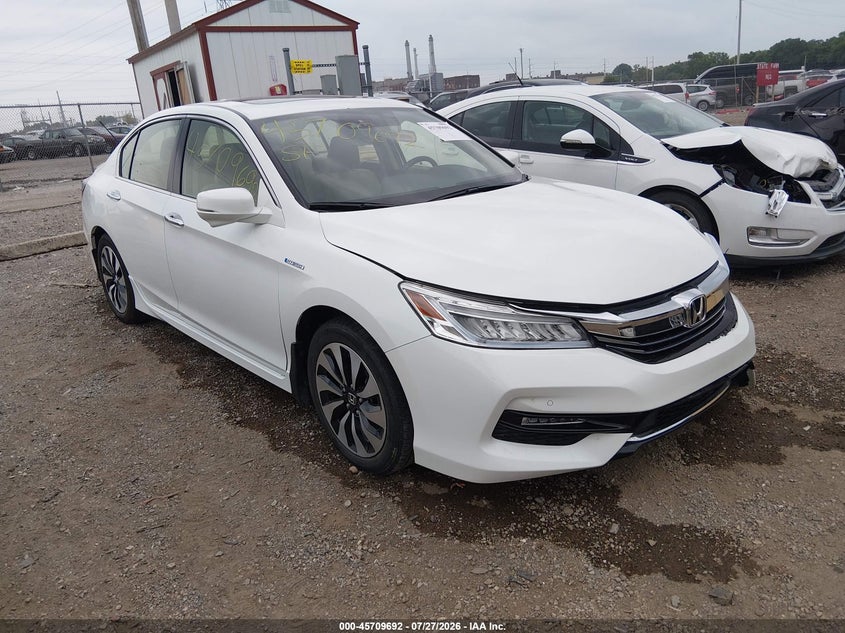Vin: jhmcr6f70hc031400, lot: 46208348, honda accord hybrid touring 2017 img_1