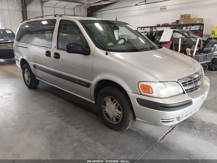 2002 CHEVROLET VENTURE auction photo 1