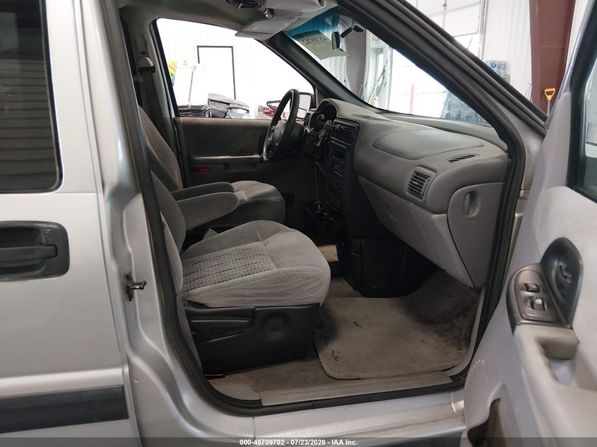 2002 CHEVROLET VENTURE auction photo 5