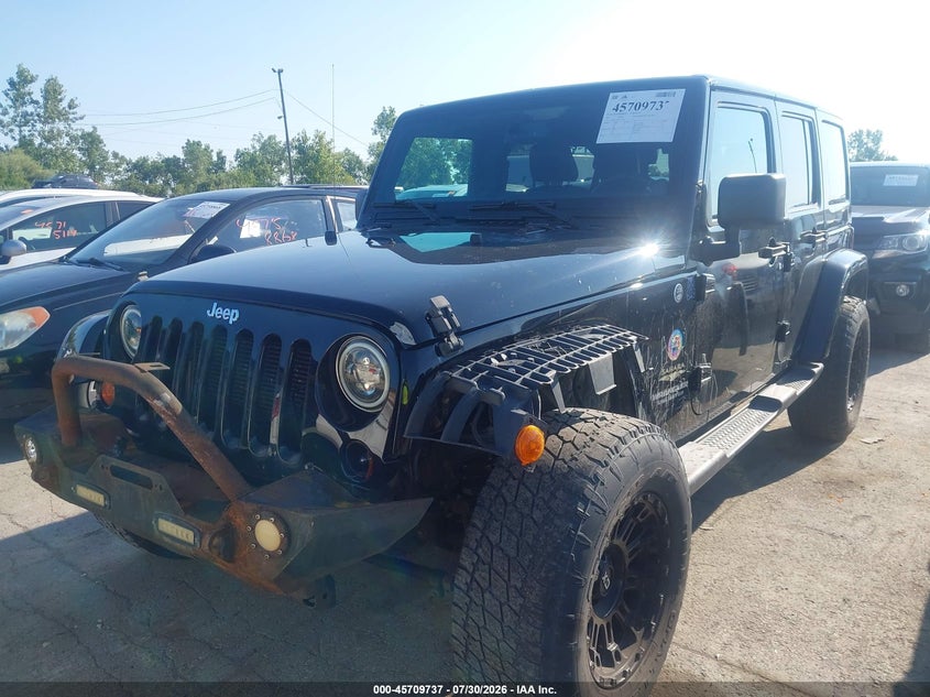 2013 Jeep Wrangler, Front End, IAAI, VIN 1C4HJWEG0DL574613 — photo 2