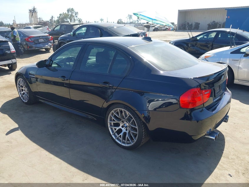 2011 BMW M3 — zdjęcie 3