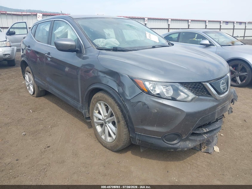 2019 NISSAN ROGUE SPORT auction photo 1