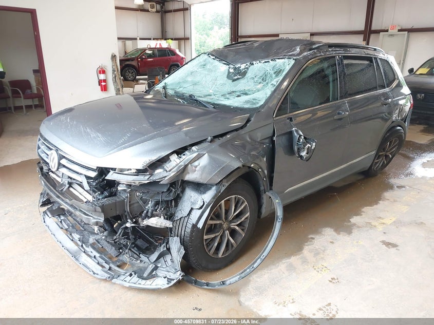 VOLKSWAGEN TIGUAN 2020 VIN 3VV3B7AX6LM059035