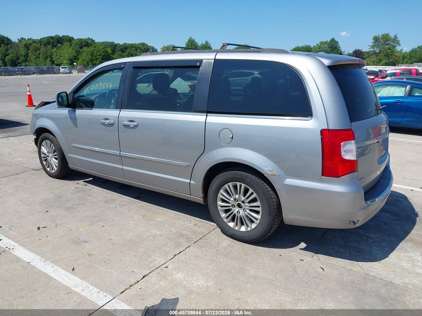 Vin: 2c4rc1cg2fr519577, lot: 46208500, chrysler town & country touring-l 20153