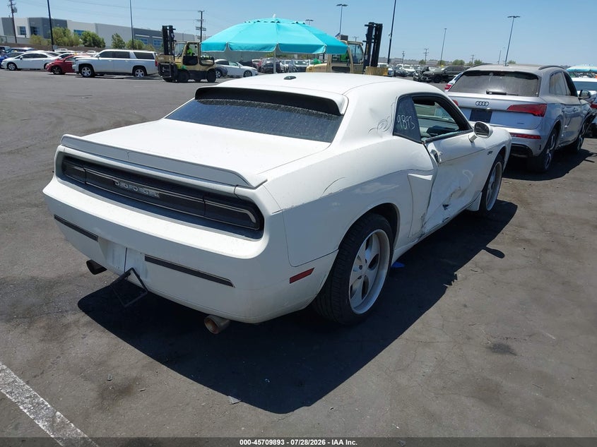 Vin: 2b3cj4dv2ah215806, lot: 46208549, dodge challenger se 20104