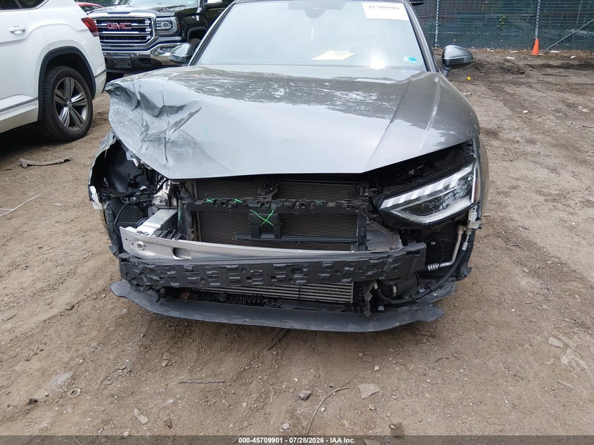 AUDI A4 - zdjęcie 6