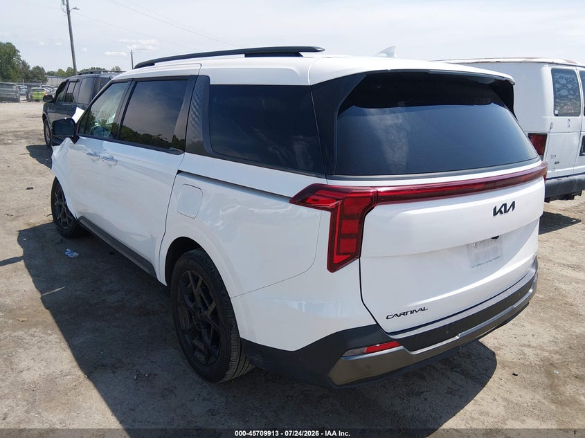 2025 KIA CARNIVAL MPV HYBRID auction photo 3