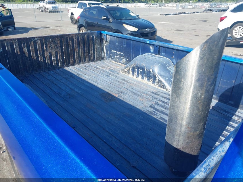 1993 DODGE D-SERIES auction photo 8