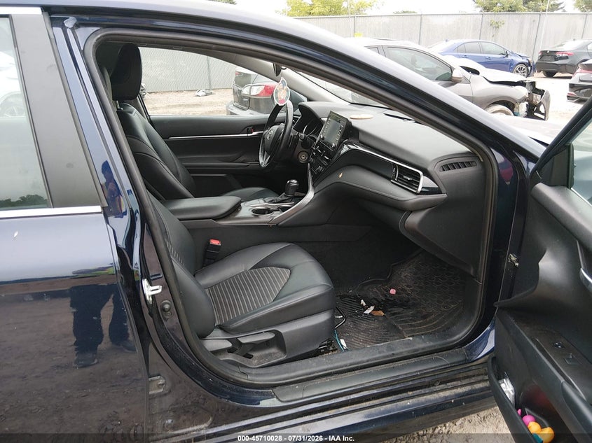 2022 TOYOTA CAMRY auction photo 5