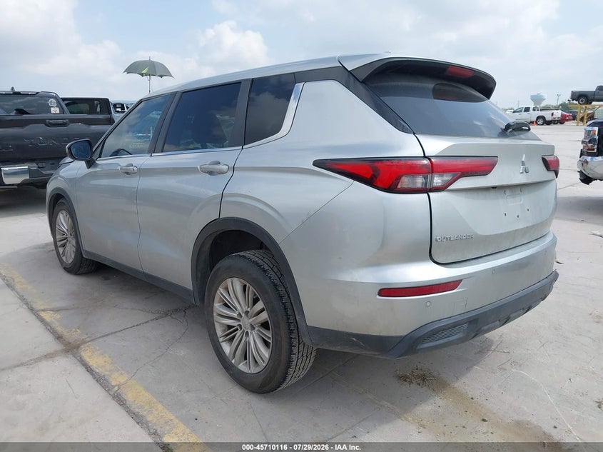 Vin: ja4j3ta88nz015506, lot: 46208772, mitsubishi outlander es 2.5 2wd 20223