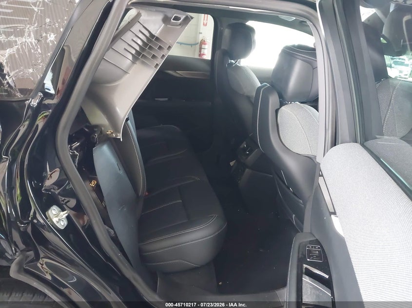 2026 CADILLAC OPTIQ auction photo 8
