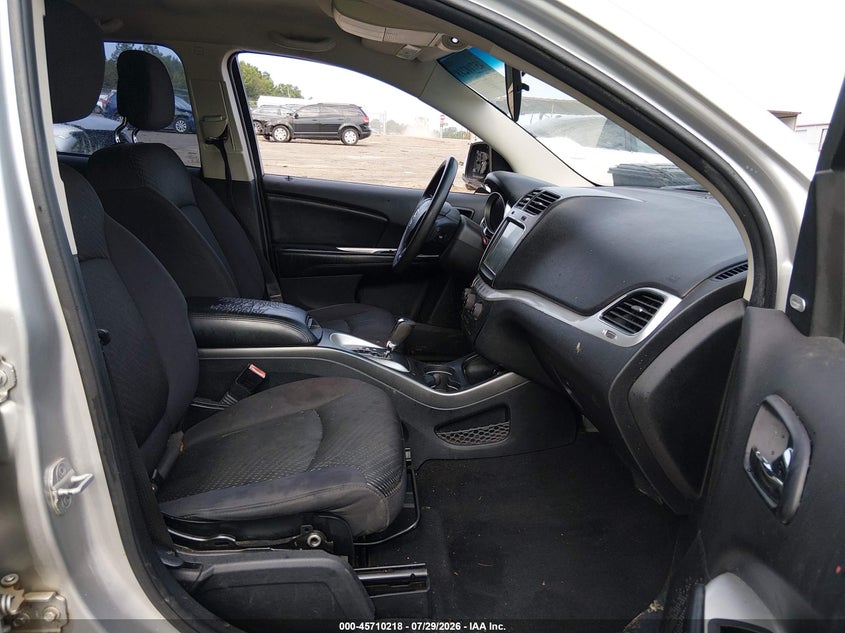 2012 DODGE JOURNEY auction photo 5