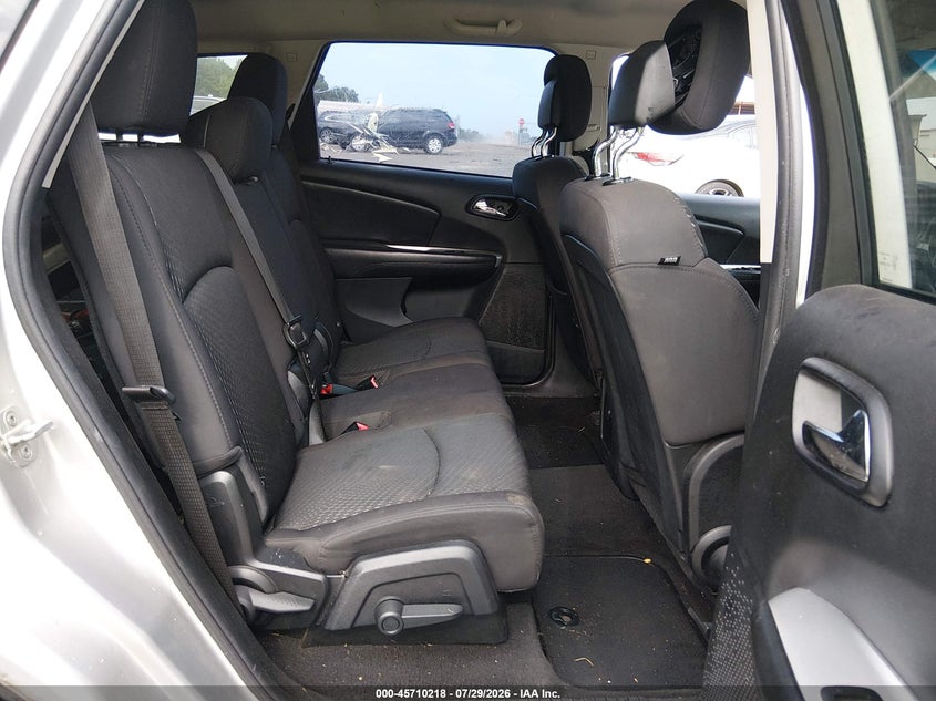 2012 DODGE JOURNEY auction photo 8