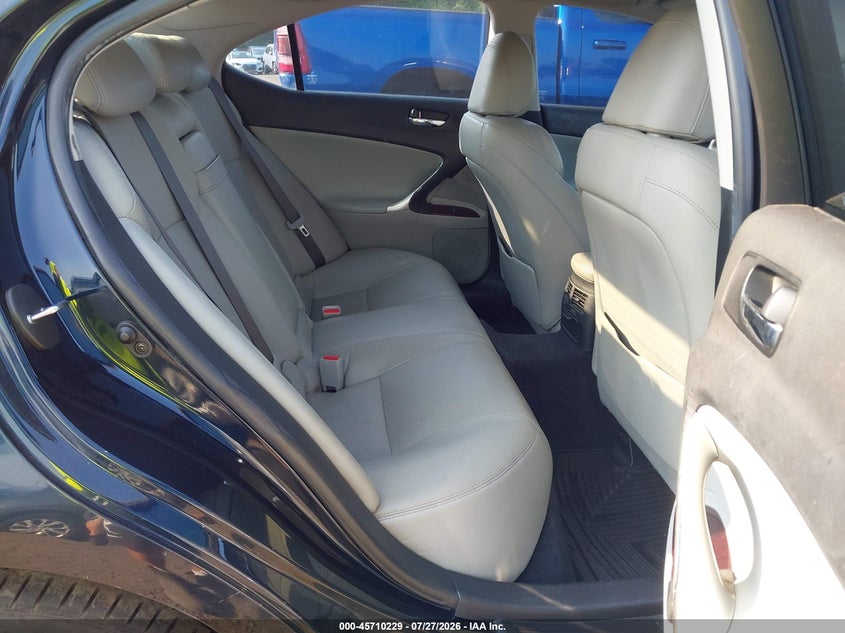 2006 LEXUS IS 250 auction photo 8