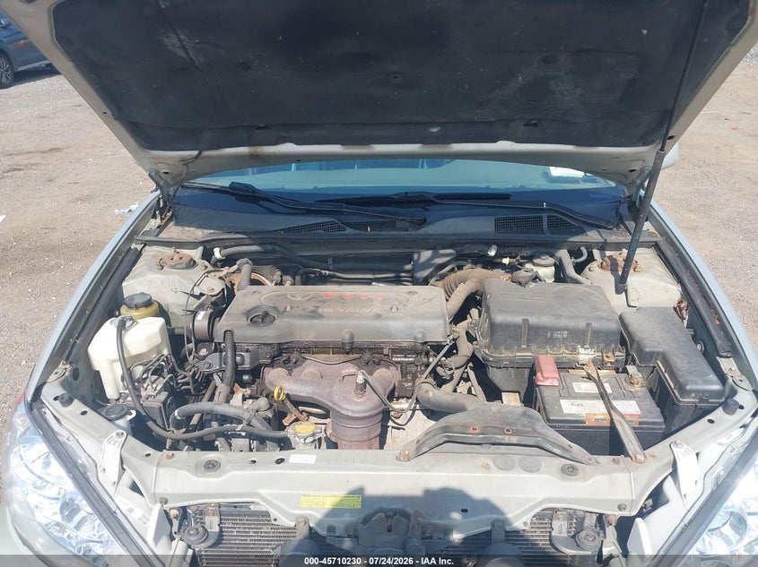 Фото 10 - TOYOTA CAMRY