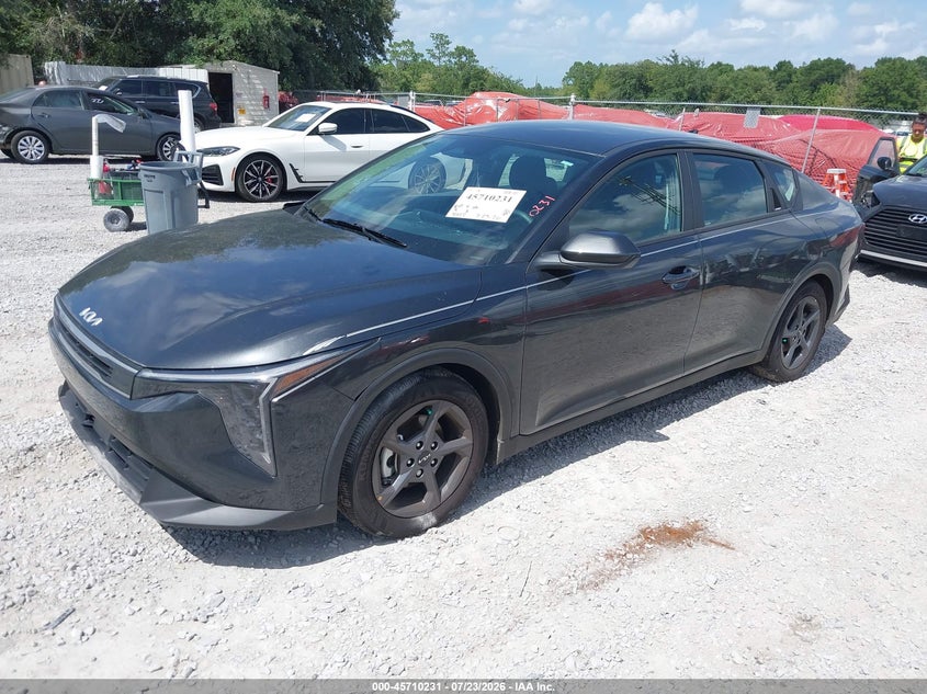 Vin: 3kpft4dexte309811, lot: 46208887, kia k4 lxs 20262