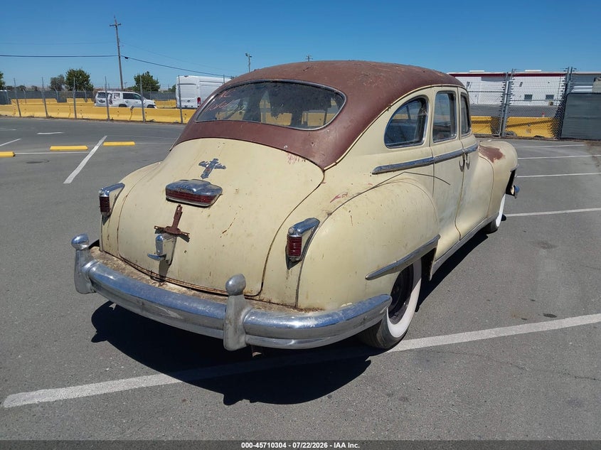 1948 CHRYSLER 4 DOOR SEDAN auction photo 4