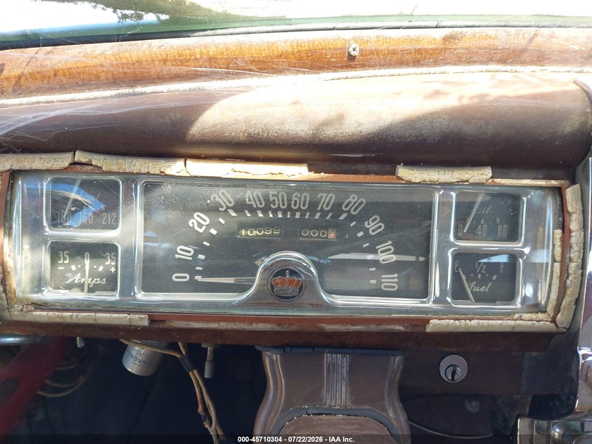 1948 CHRYSLER 4 DOOR SEDAN auction photo 7