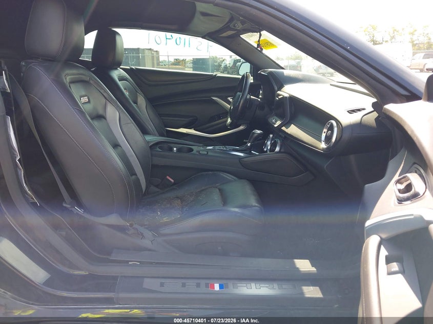 2020 CHEVROLET CAMARO auction photo 5