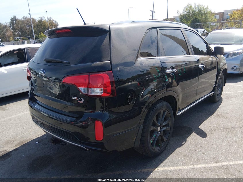 2014 KIA SORENTO auction photo 4