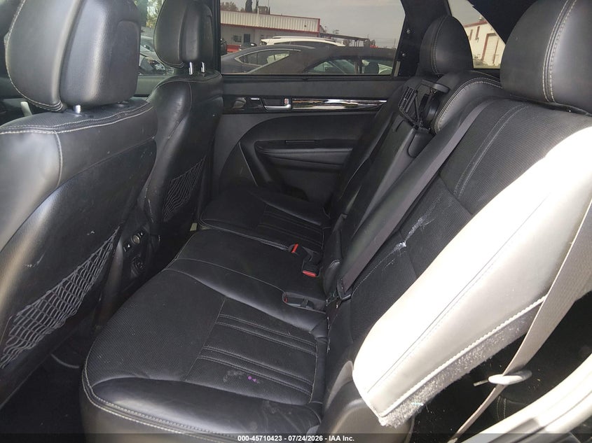 2014 KIA SORENTO auction photo 8