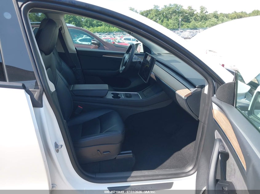 2023 TESLA MODEL Y auction photo 5