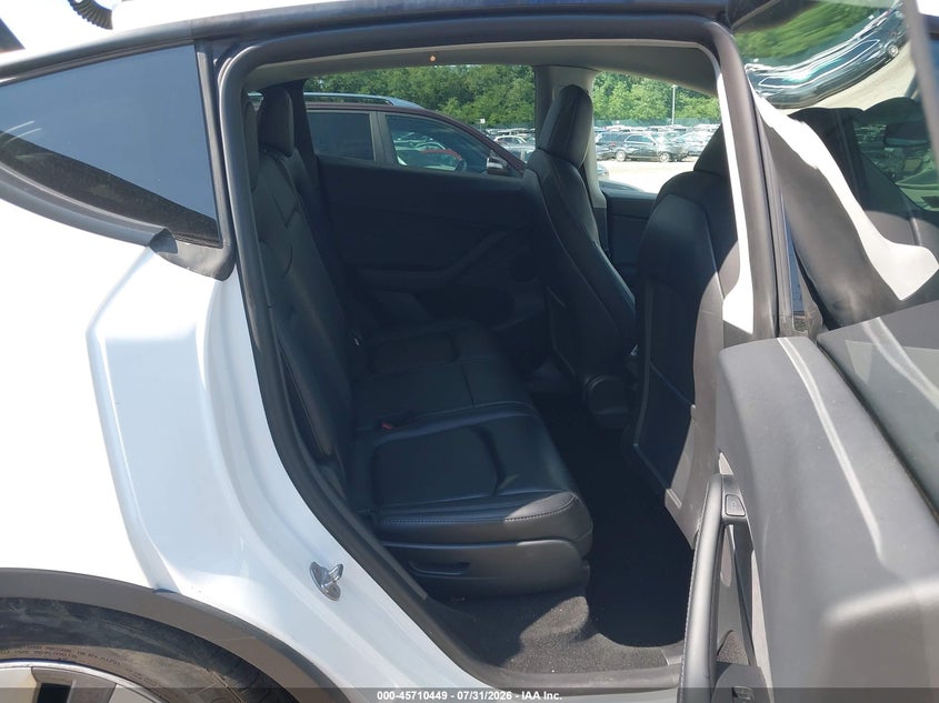 2023 TESLA MODEL Y auction photo 8