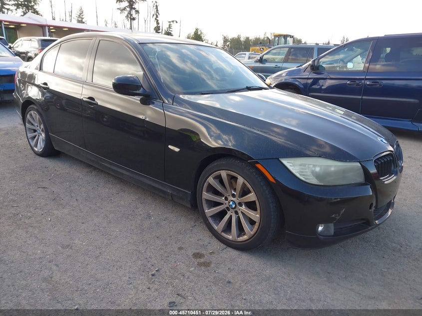 2011 BMW 328I — zdjęcie z aukcji