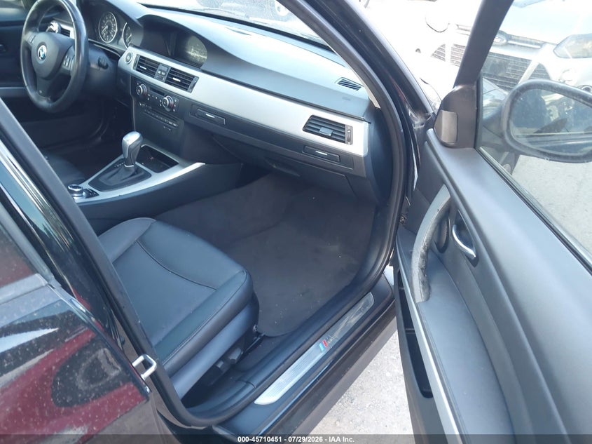 2011 BMW 328I — zdjęcie 5