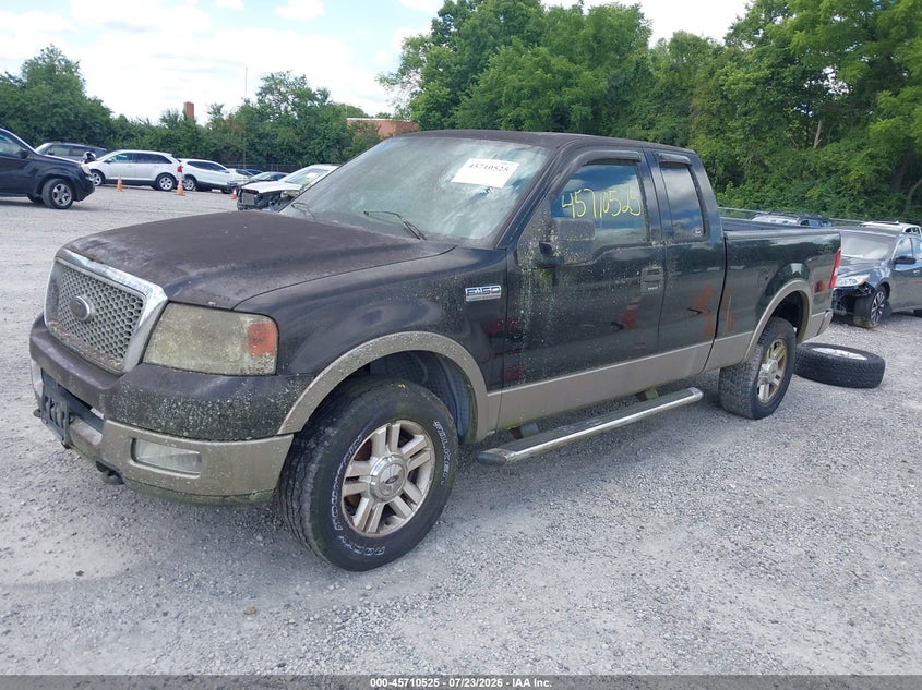 2004 FORD F-150 auction photo 2