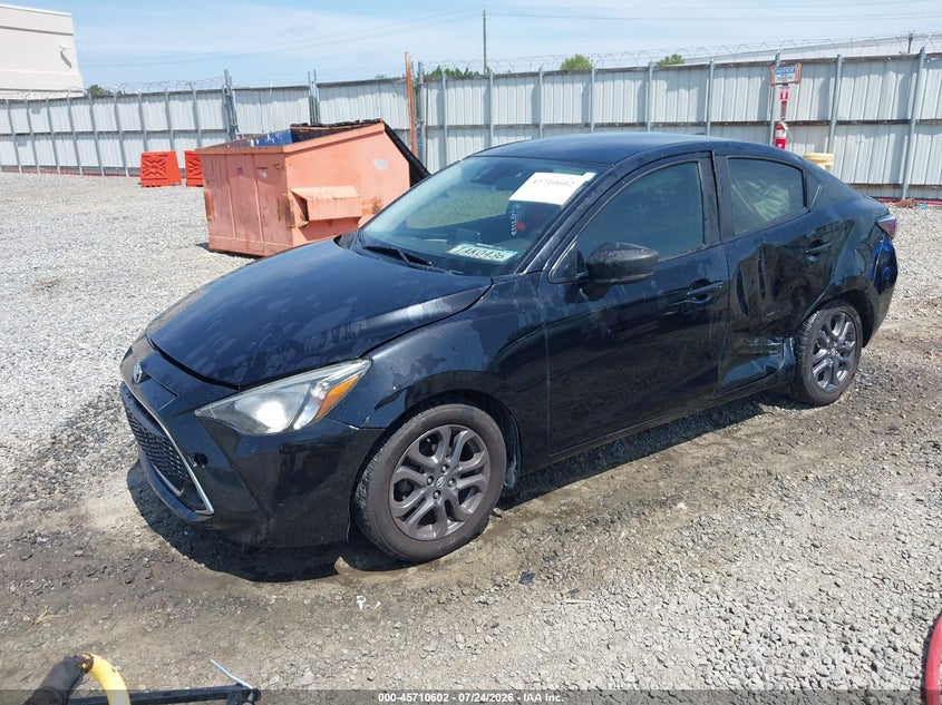 2020 TOYOTA YARIS — zdjęcie 2