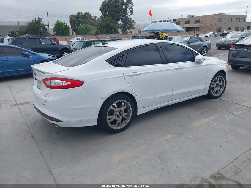 2014 FORD FUSION auction photo 4
