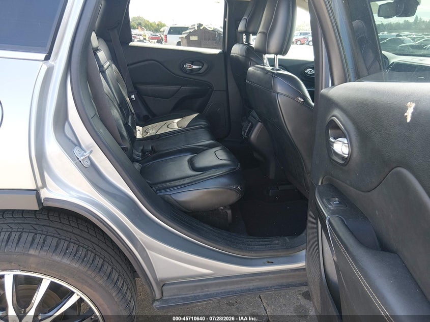 2014 JEEP CHEROKEE auction photo 8