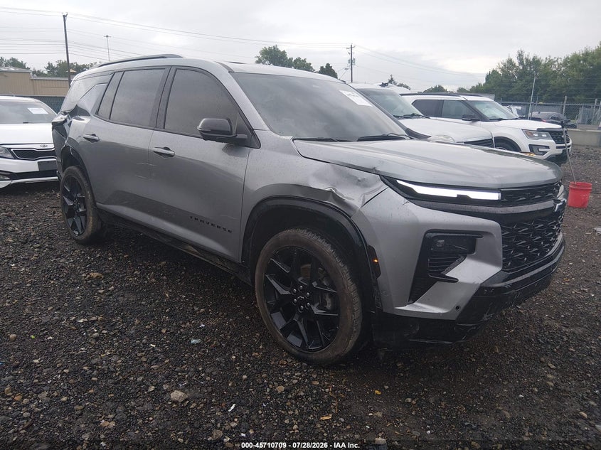 2024 CHEVROLET TRAVERSE auction photo 1